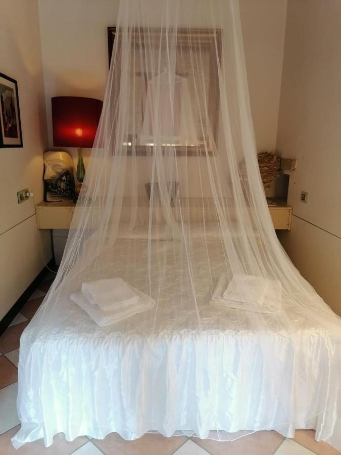 ונציה In A Lovely Garden Biennale Flat מראה חיצוני תמונה