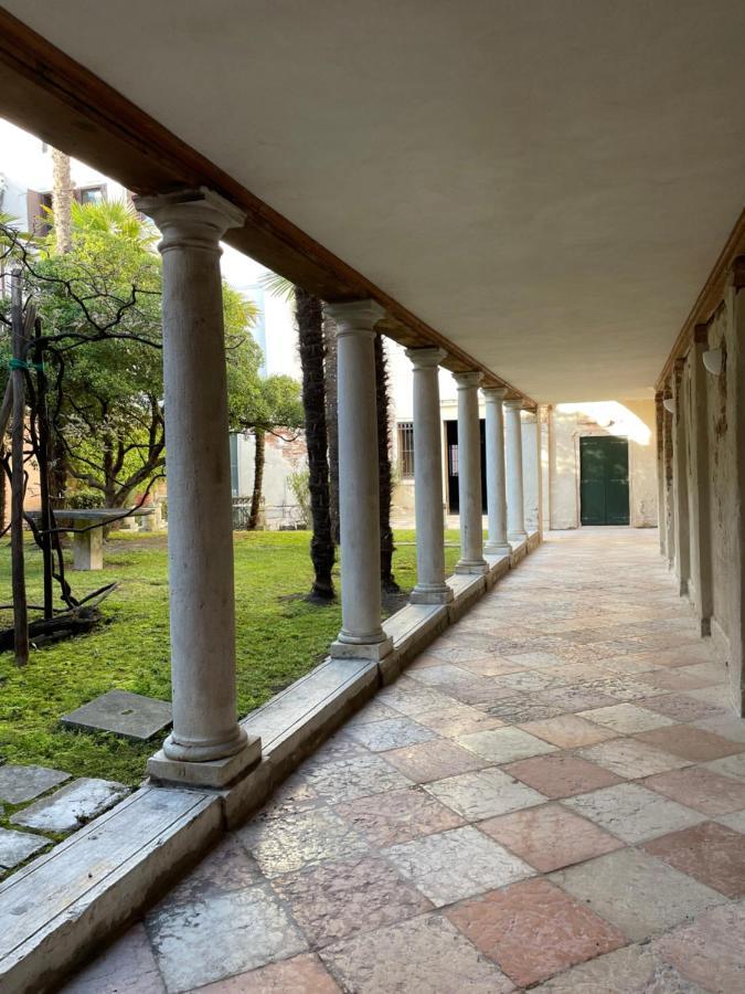 ונציה In A Lovely Garden Biennale Flat מראה חיצוני תמונה